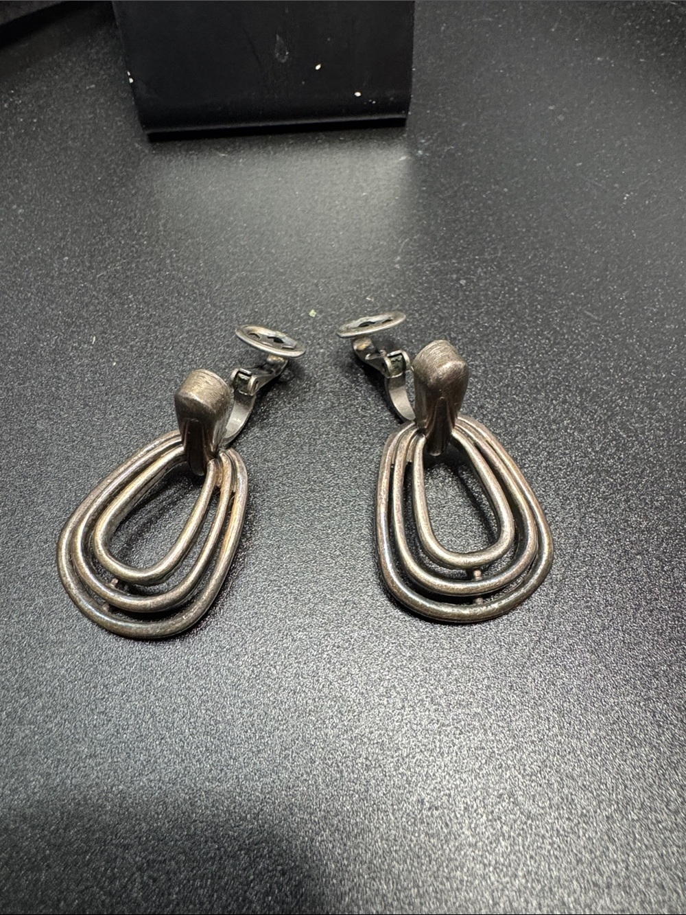 VTG Silver-Tone Layered Teardrop Clip-On Earrings